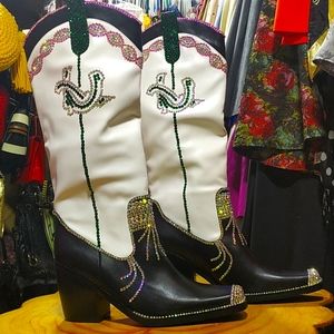 WESTERN COWGIRL BOOTS BRAND NEW/ AZALEA WANG SIZE US 10